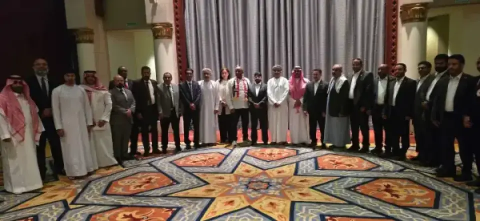 افراج كامل
عن الاسري
بلقاءات مسقط
🇾🇪🤲🏻👍🏻✋🏻🌹 🇾🇪🇾🇪